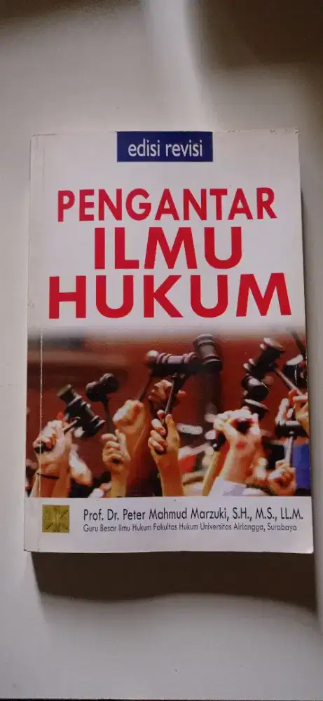 Buku pengantar ilmu hukum
