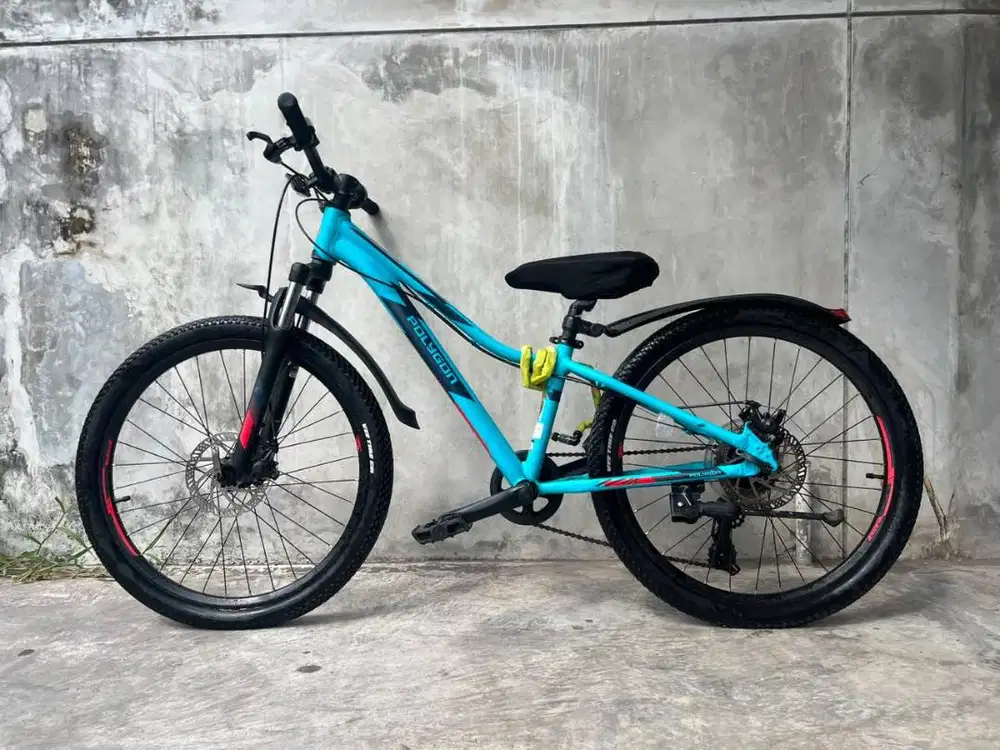 SEPEDA POLYGON RELIC24 KONDISI SANGAT TERAWAT