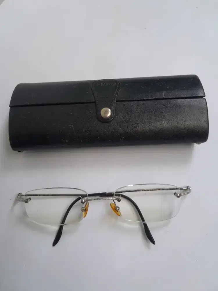 Kacamata Fred F10 L01 Frame Mens Original