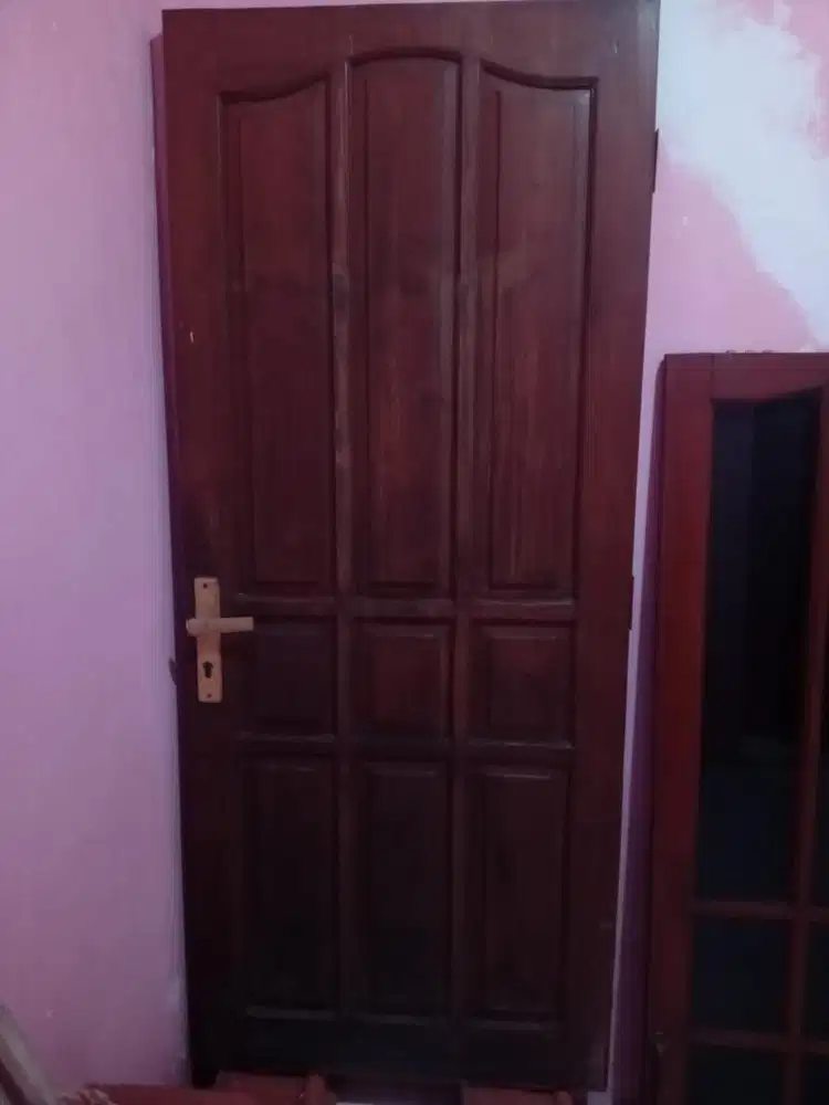 DAUN PINTU JATI & DAUN JENDELA KAMPER
