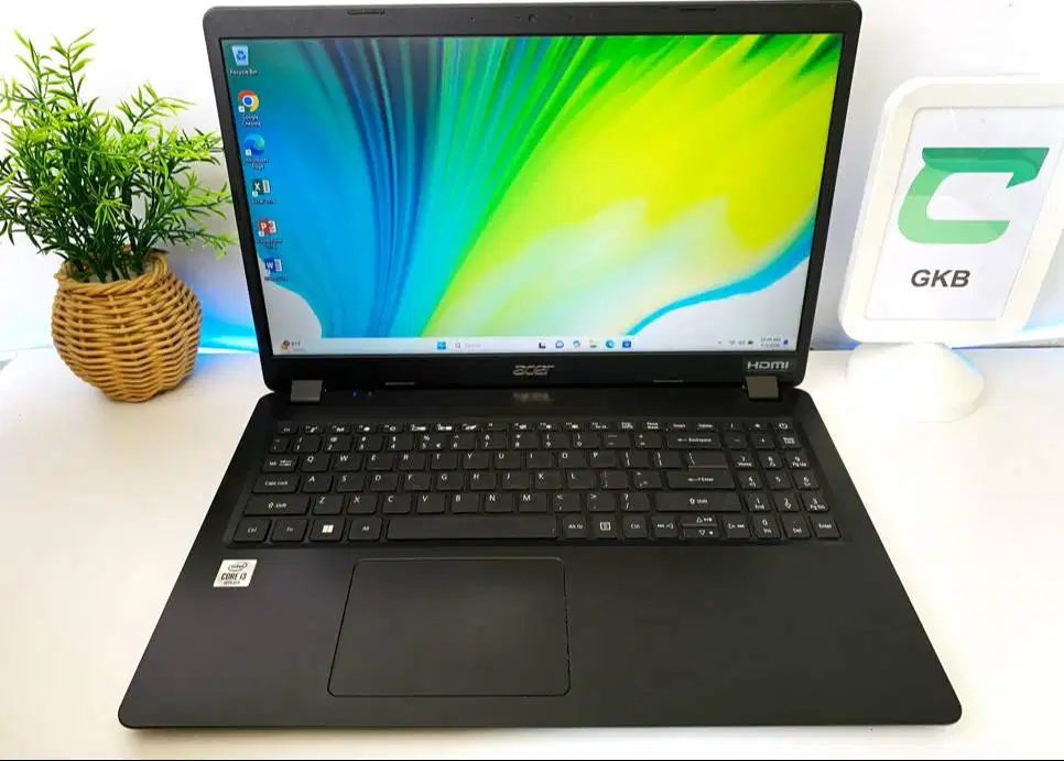 Laptop Acer core i3 gen 10 Ssd 256gb bodi tipis Layar Lebar worth to b