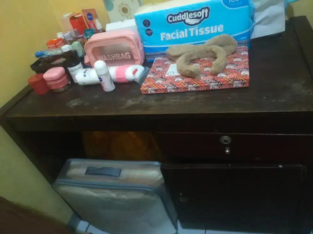 Meja belajar kayu jati asli