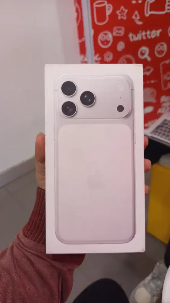 Kredit Iphone 17 pro cicilan Dp 0%