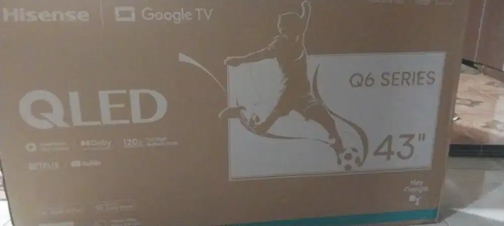 TV Hisense Q6N Seperti baru
