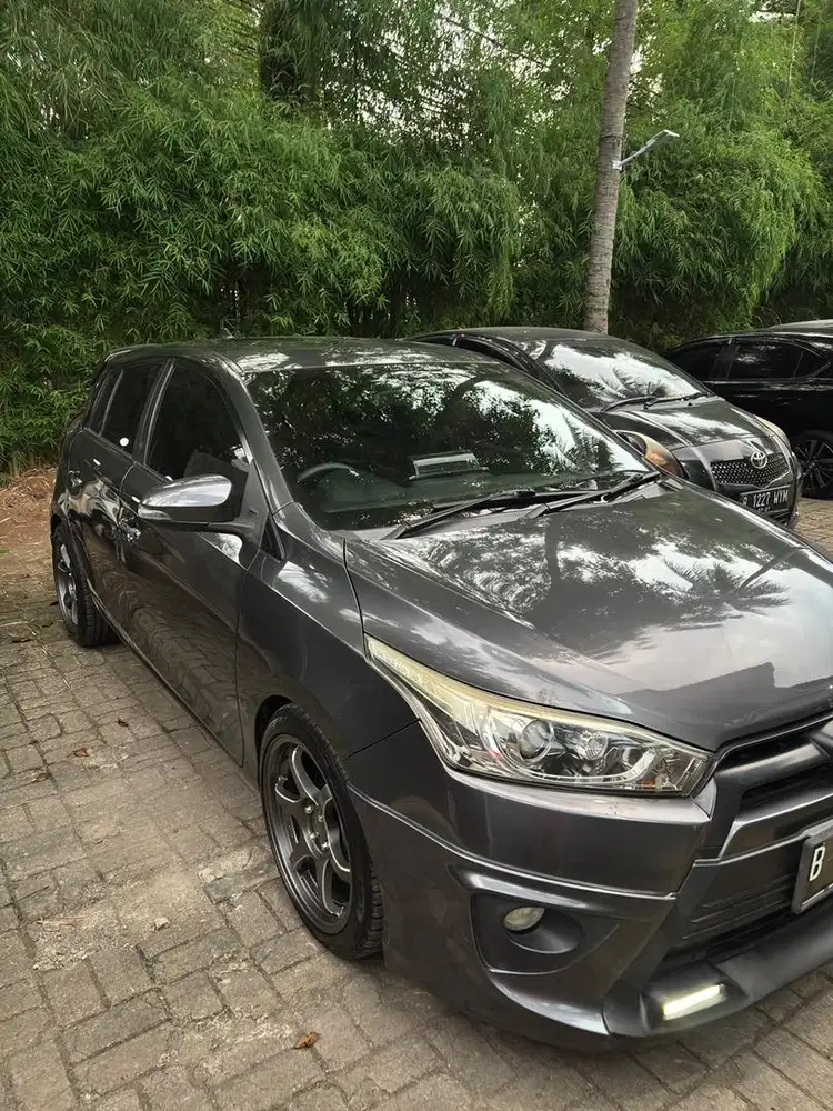 Yaris Trd 2014 Abu abu
