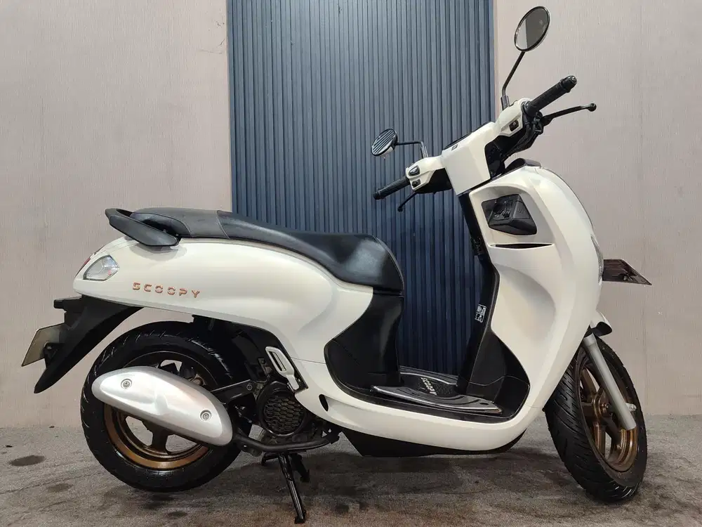 Scoopy fi 2025 PRESTIGE istimewa mulus terawat siap pakai...