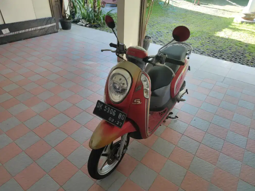Dijual Scoopy 2016 BUC