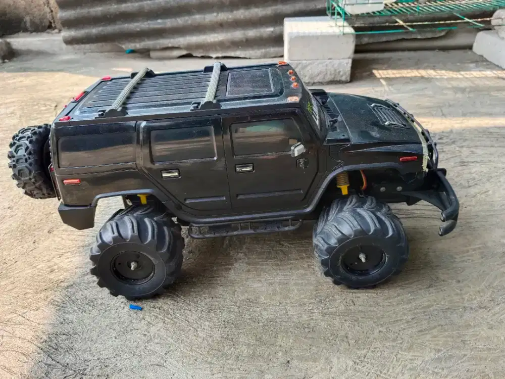 mainan mobil rc ukuran besar