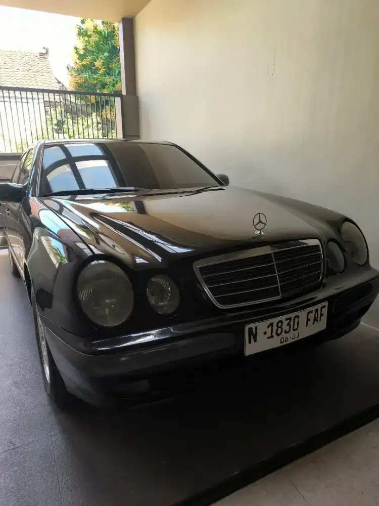 Mercy E260 2001 Manual