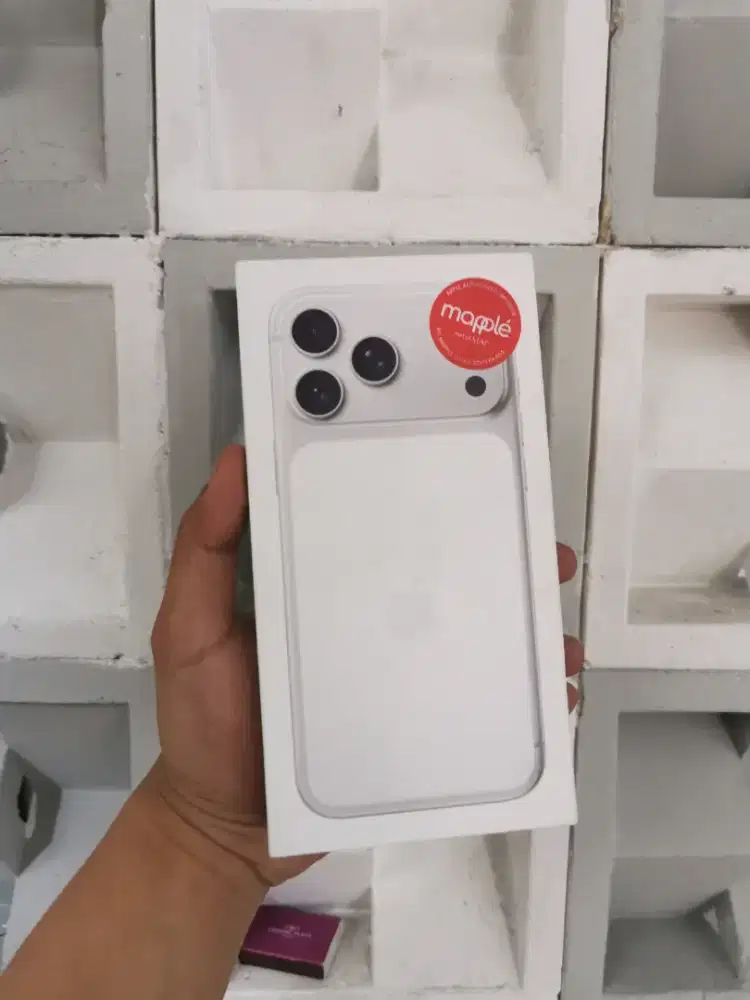 Iphone 17 Pro Max 256gb NEW BNIB IBOX