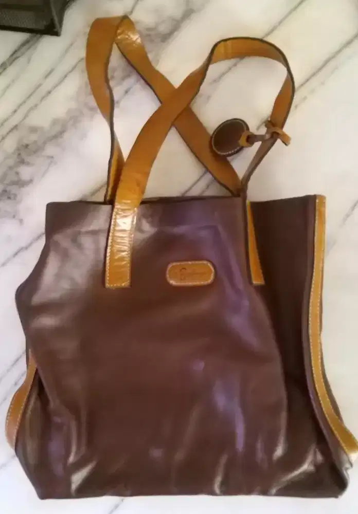 TAS BEG BAGS COKELAT