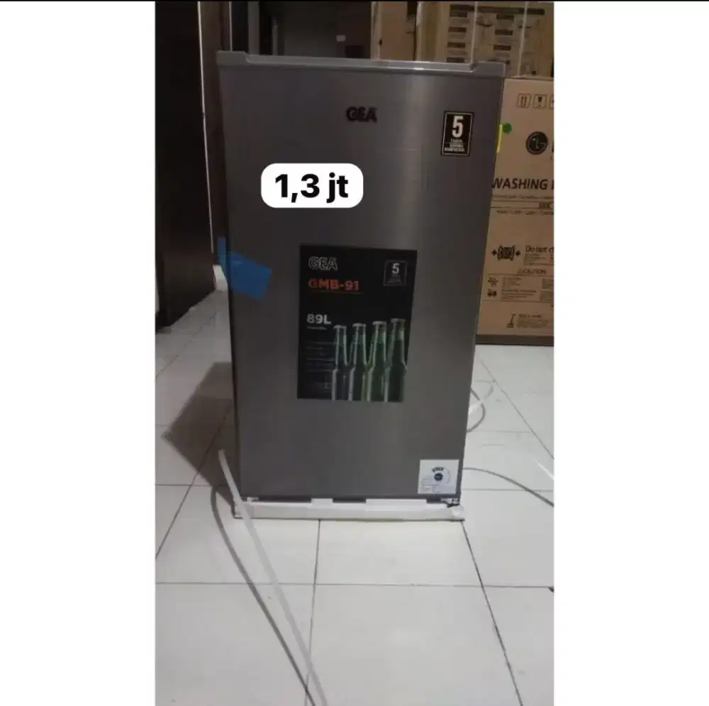 KULKAS GEA 89 L