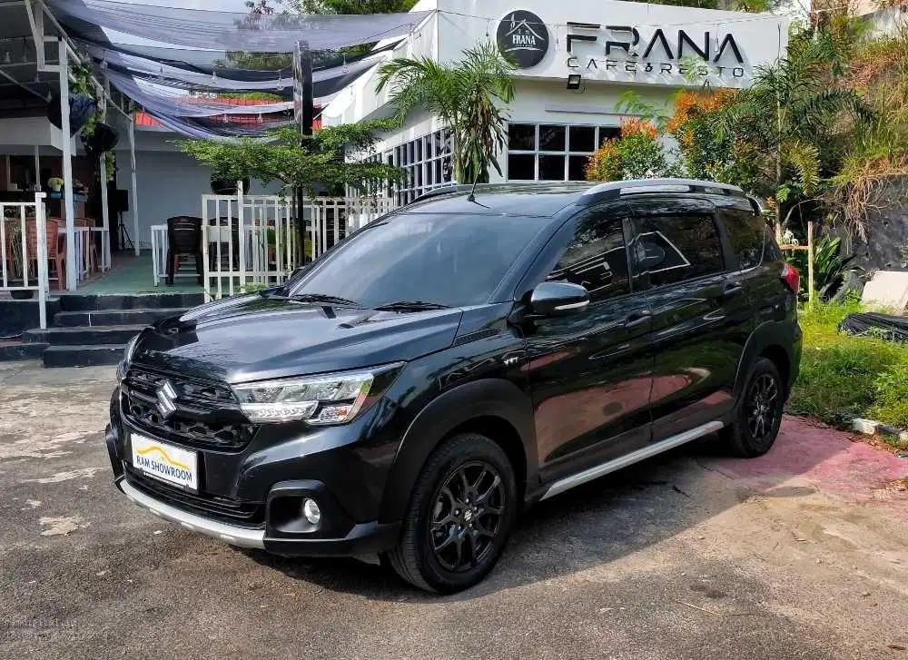 SUZUKI XL7 ALPHA HYBRID AT 2023