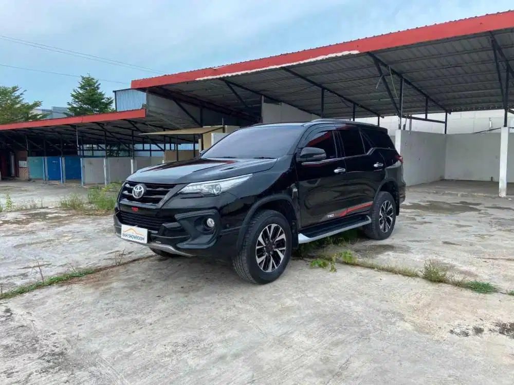 TOYOTA FORTUNER SRZ AT 2019