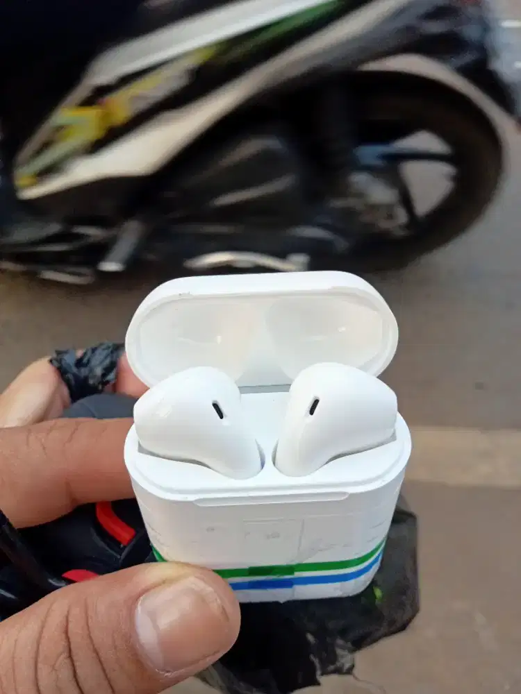 Tws earphone bleutooth