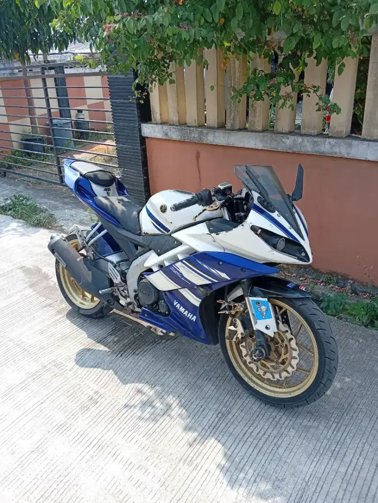 Yamaha r15 2014