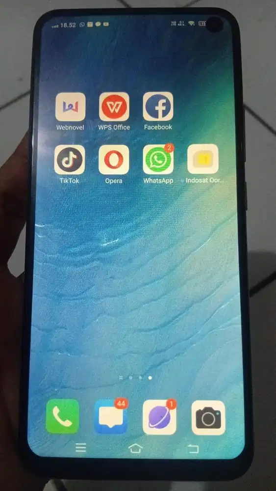 Jual vivo v19 8 + 128 batangan