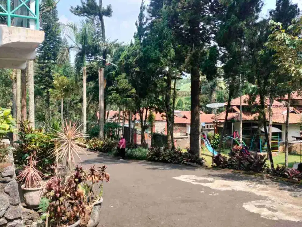 DIJUAL, HOTEL DI PRIGEN, MASIH BEROPERASI