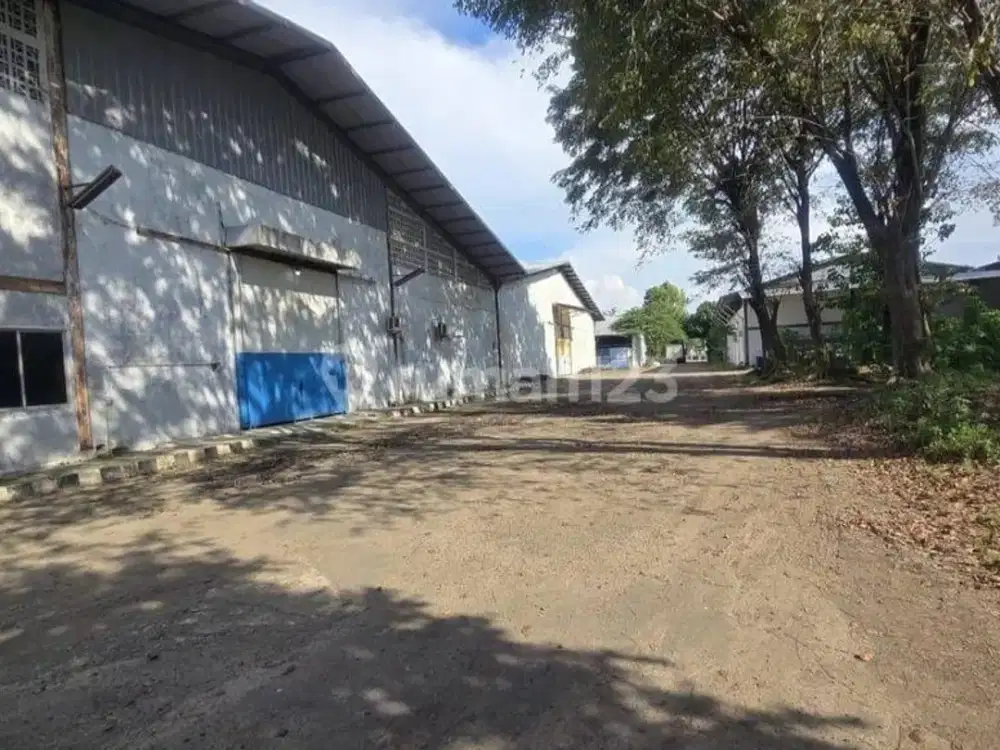 Dijual/Disewakan Exs Pabrik/Gudang di Cikokol Kota Tangerang
