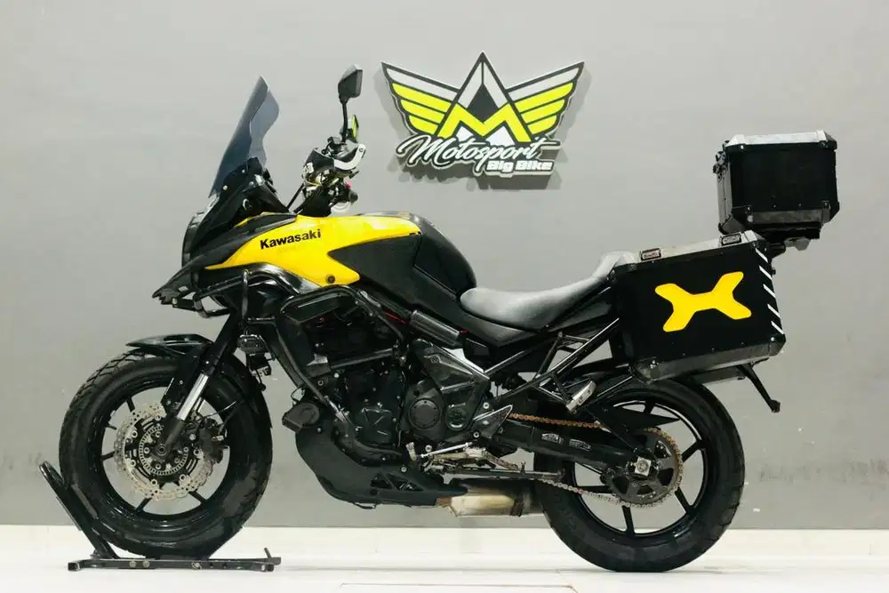Kawasaki versys 650 ABS FP mesin sehat unit sangat nyaman buat turing