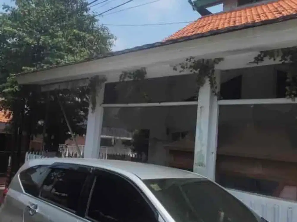 rumah. besar.  hrg. mini.   lokasi. strategis. bgs. buat. kos2an.