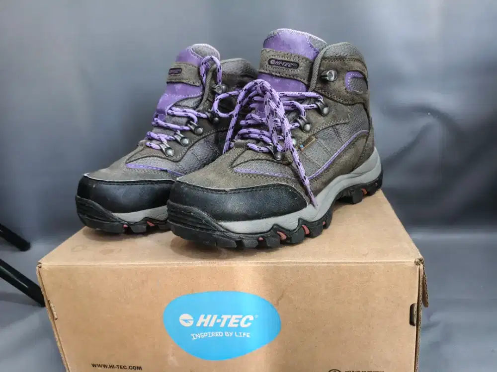Sepatu Hiking HI-TEC