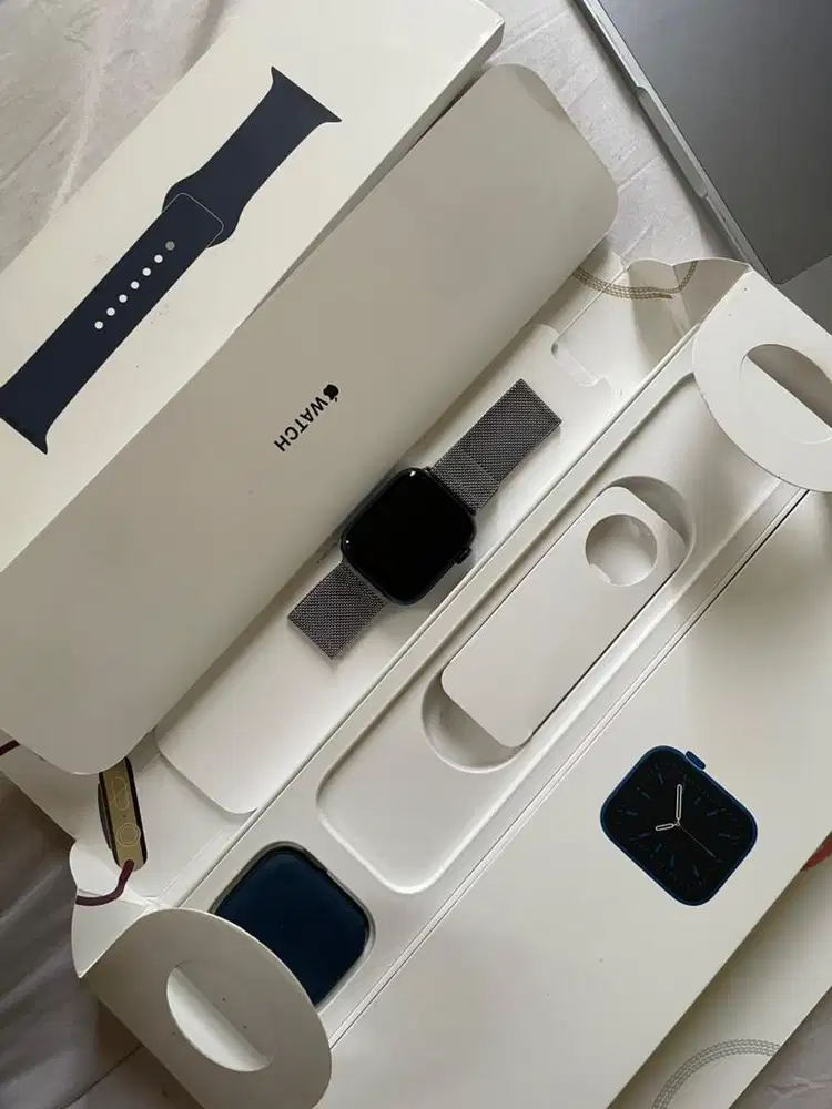 Iwatch/Apple watch Series 6 44mm Mulus fullset original