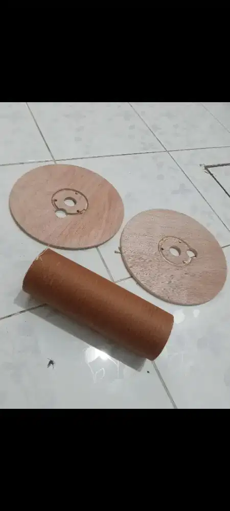 Core bekas gulungan kabel
