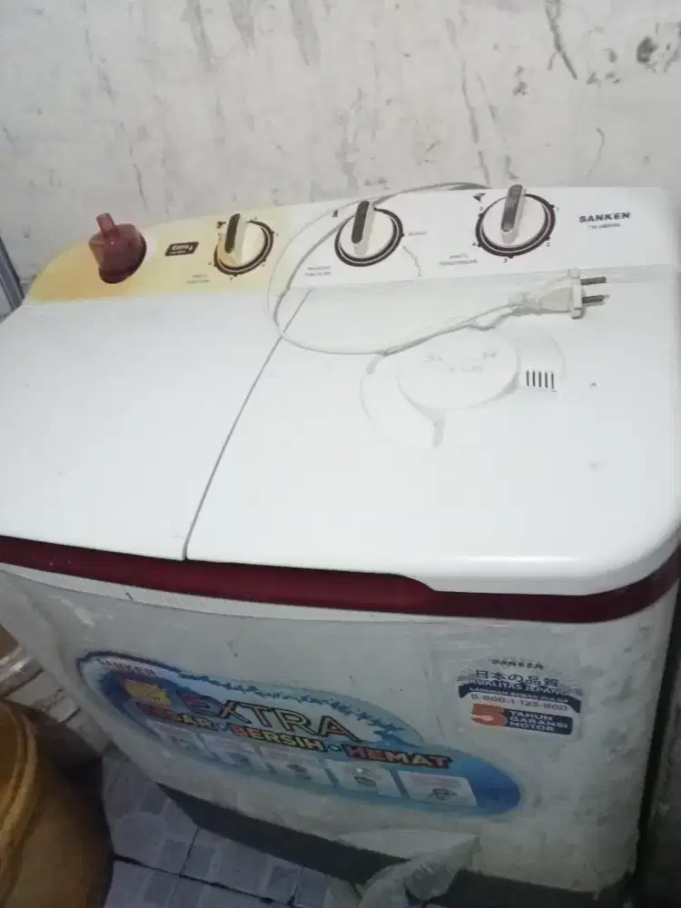 Mesin cuci merek sanken 2 tabung