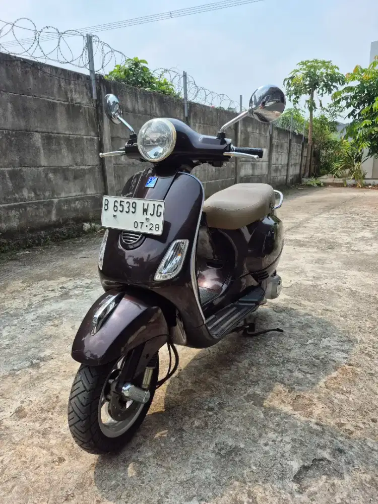 Vespa LX 150 3vie Tahun 2013