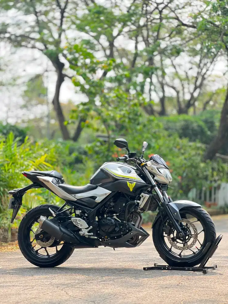 YAMAHA MT25 OLD SILVER 2017 KM RENDAH PAJAK PANJANG NO MINUS