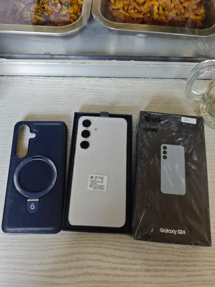 Samsung S24 5G 8/256GB Fullshet Original Garansi Aktif