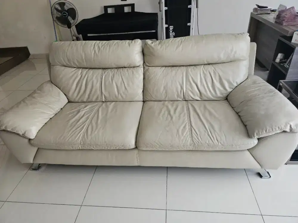 Ferrara Biella Sofa kulit 2 Seater