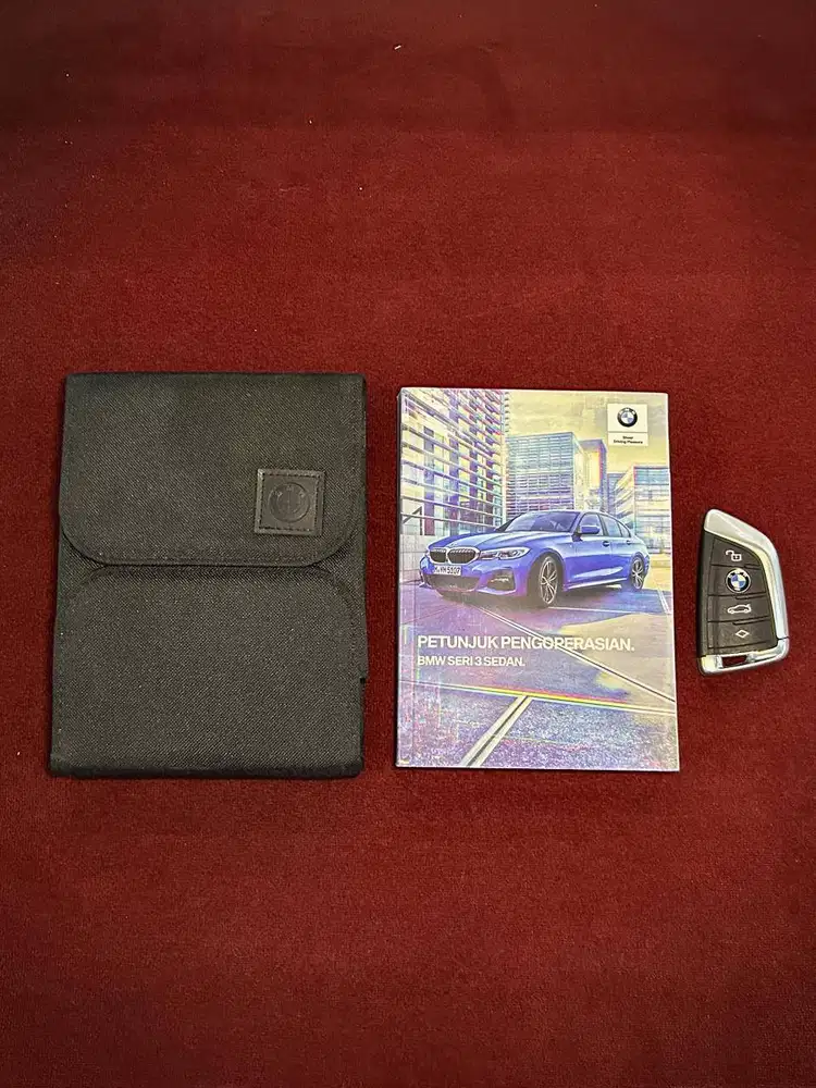 Lowodo 33RB! Portimao Blue BMW 330i M sport G20 Full Spec 2020 / 2021