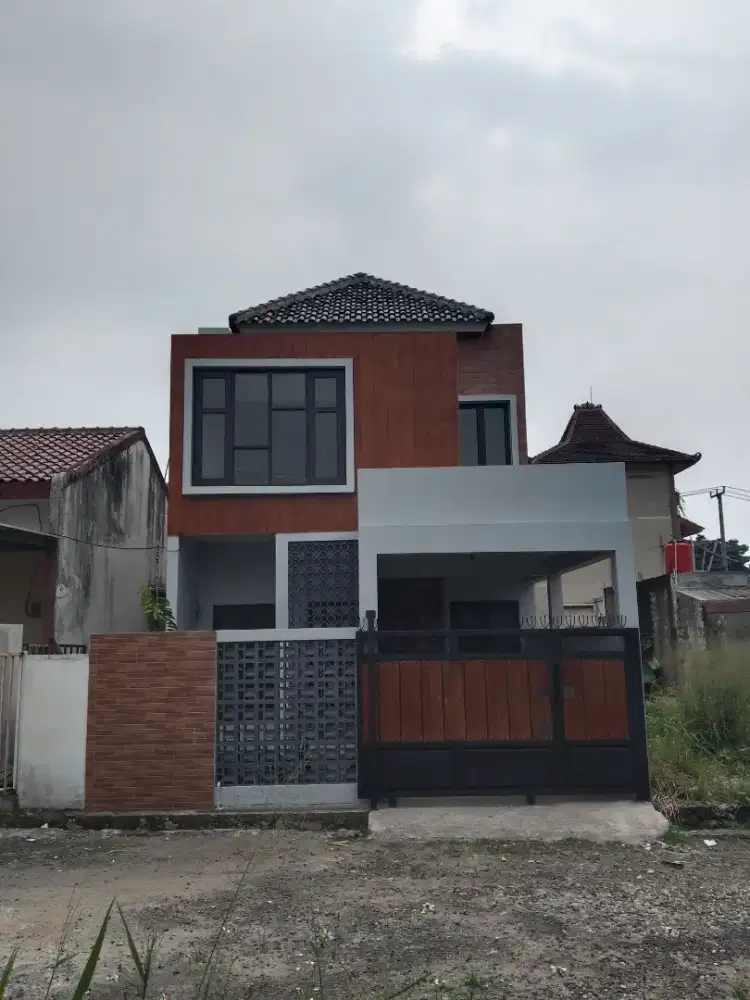 Dijual 400 JT/ Dikontrakkan 30 JT Bisa Nego