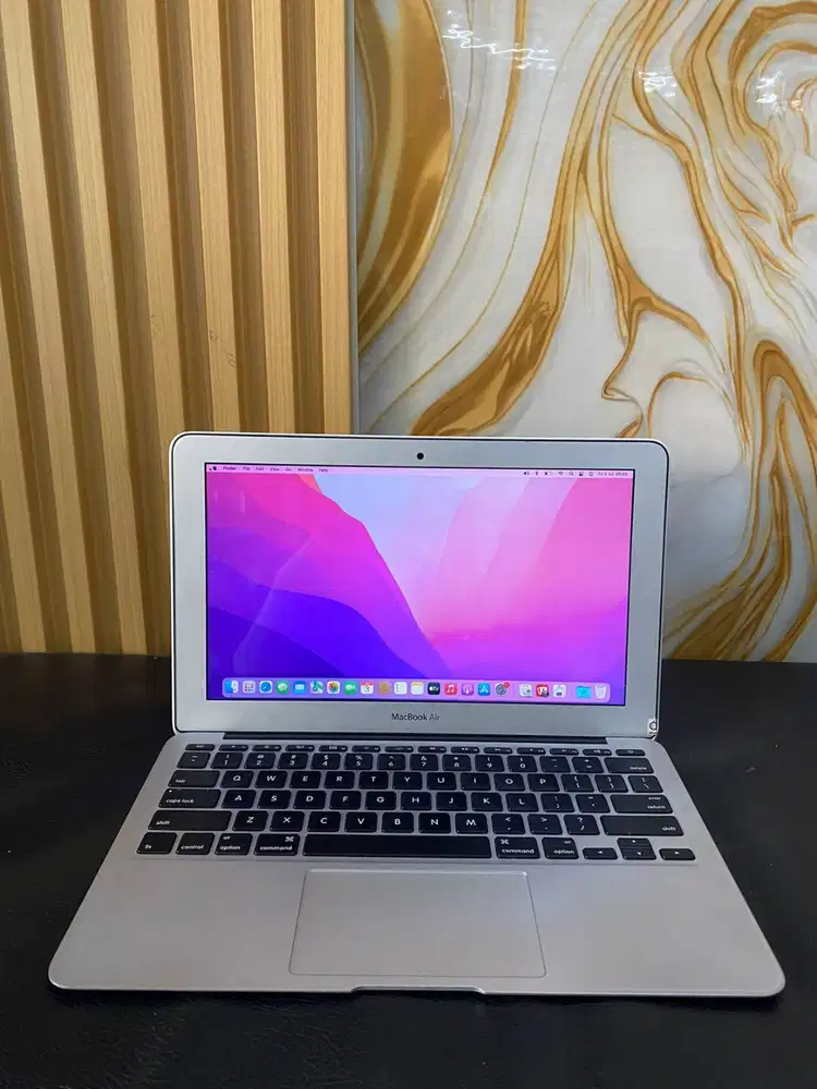 MACBOOK AIR 2015 12INCH INTEL CORE I5 RAM 4 GB SSD 512 GB