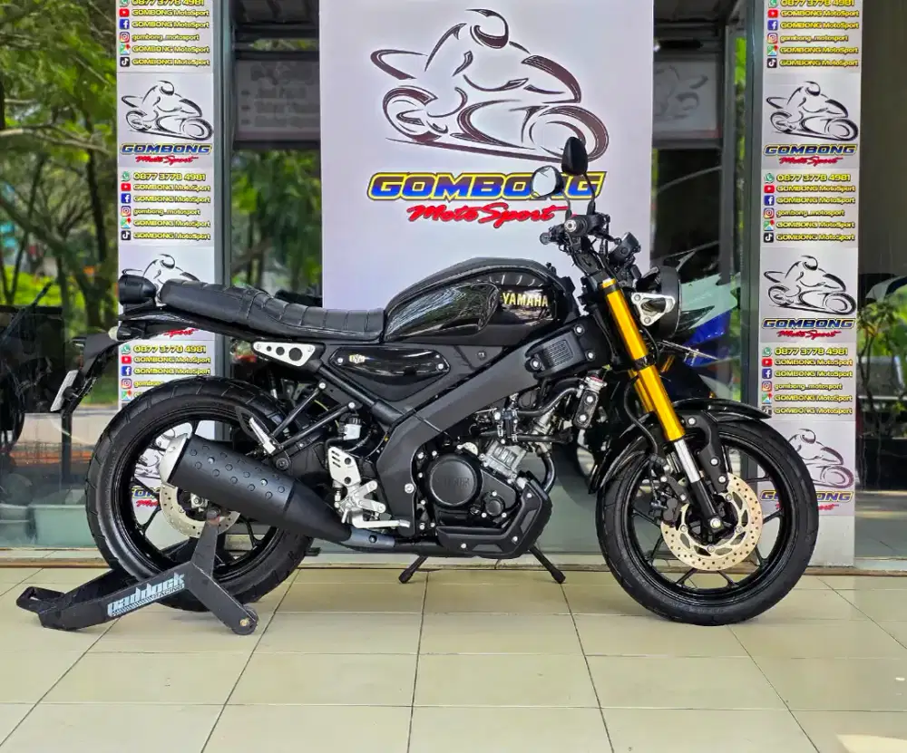 YAMAHA XSR 2025