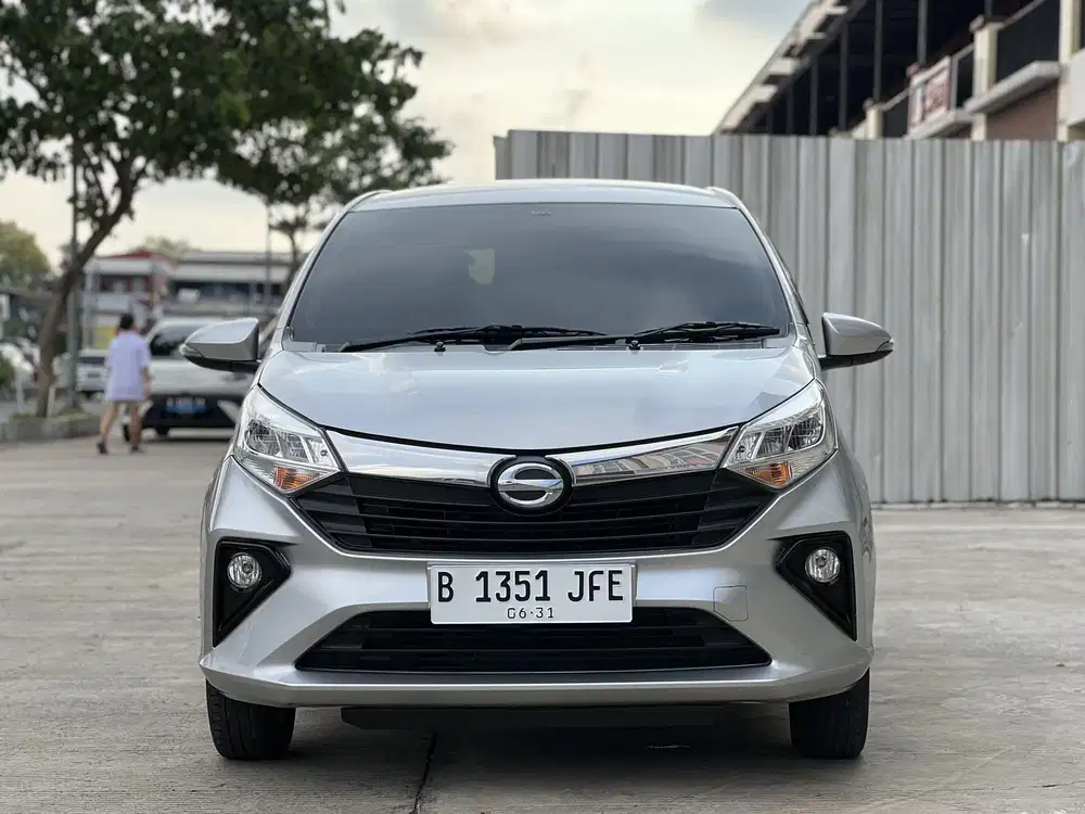 DP 5 JT Daihatsu Sigra R Matic AT 2021 Low KM