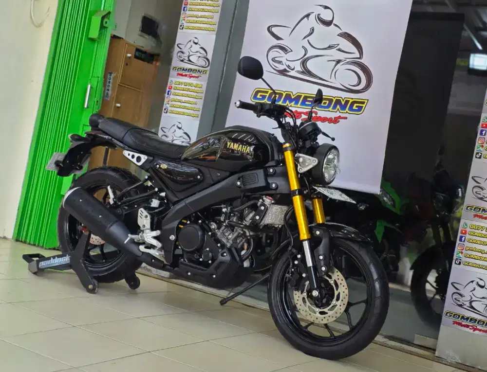 YAMAHA XSR 2025