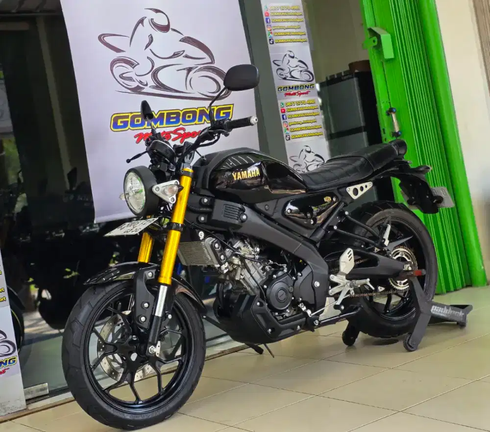 YAMAHA XSR 2025