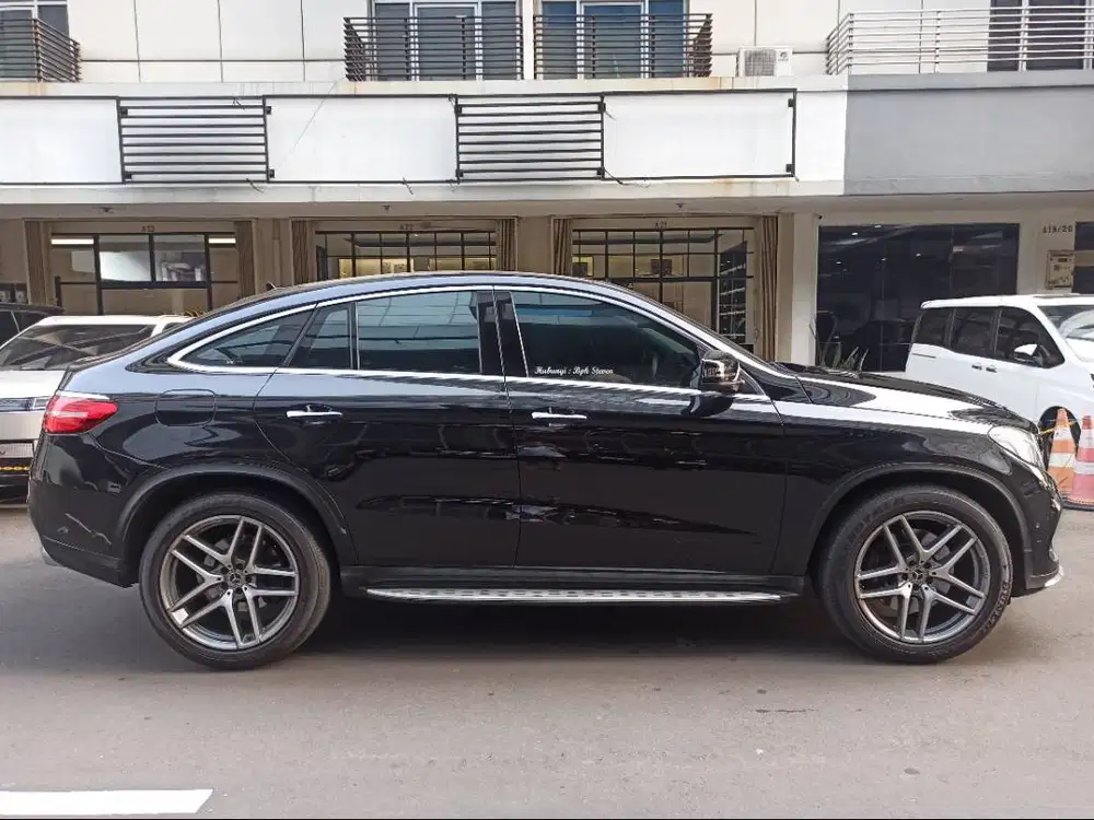 MERCEDES BENZ / MERCY GLE-400 COUPE AMG LINE  2020 / 2019 Des Tgn 01