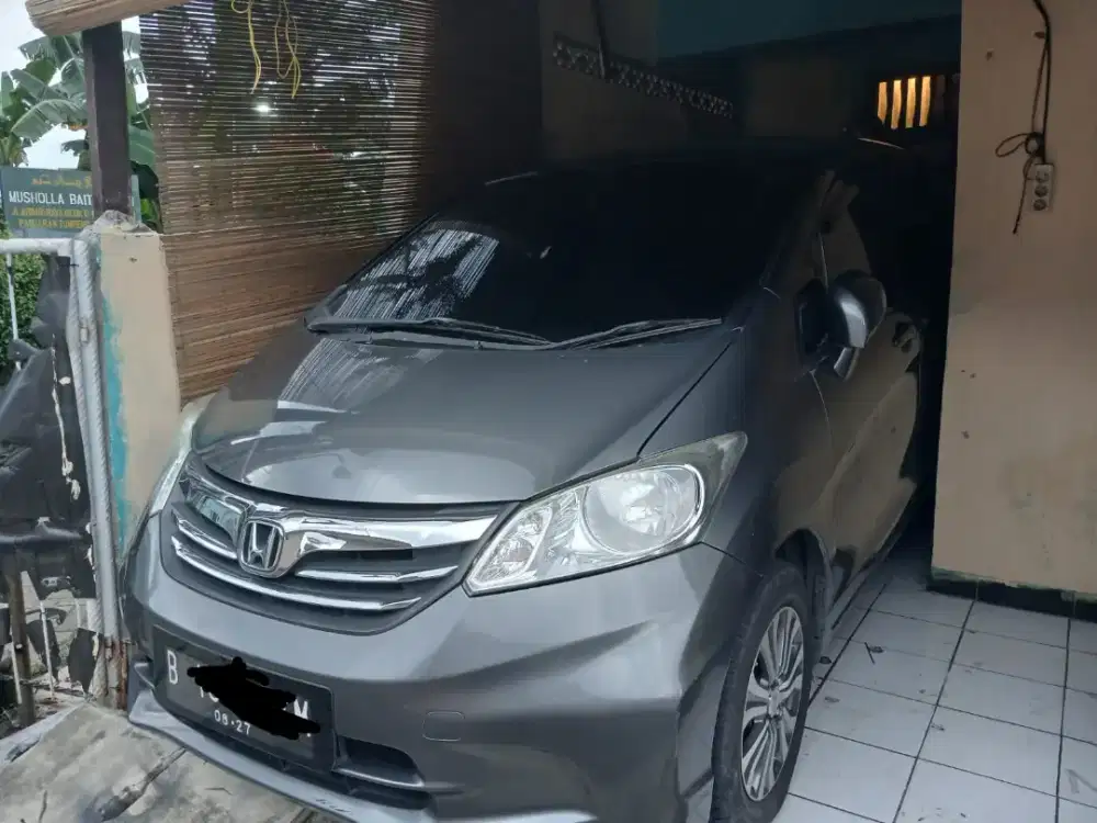 Honda Freed PSD 2012