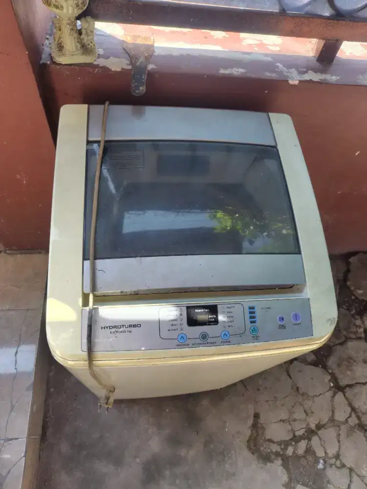 Mesin Cuci Electrolux
