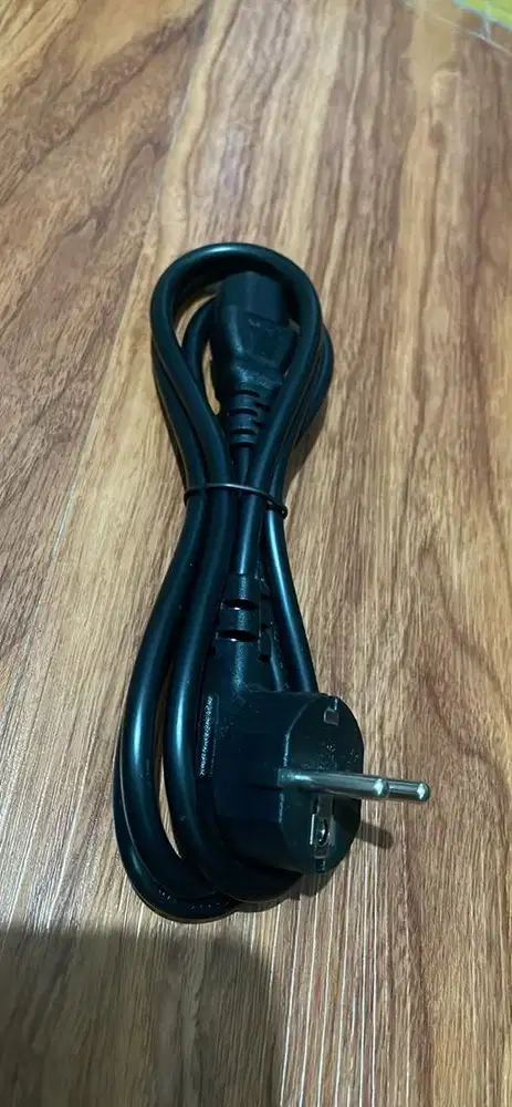 Kabel power psu bawaan hvpro