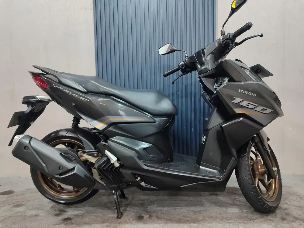 Vario 160 ABS 2022 istimewa mulus terawat siap pakai...