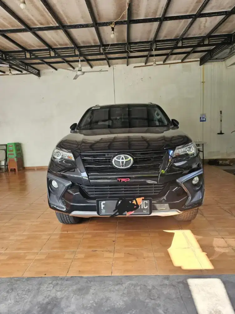 Jual Fortuner TRD 2017 april