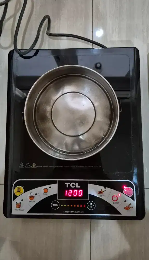 Kompor Induksi TCL