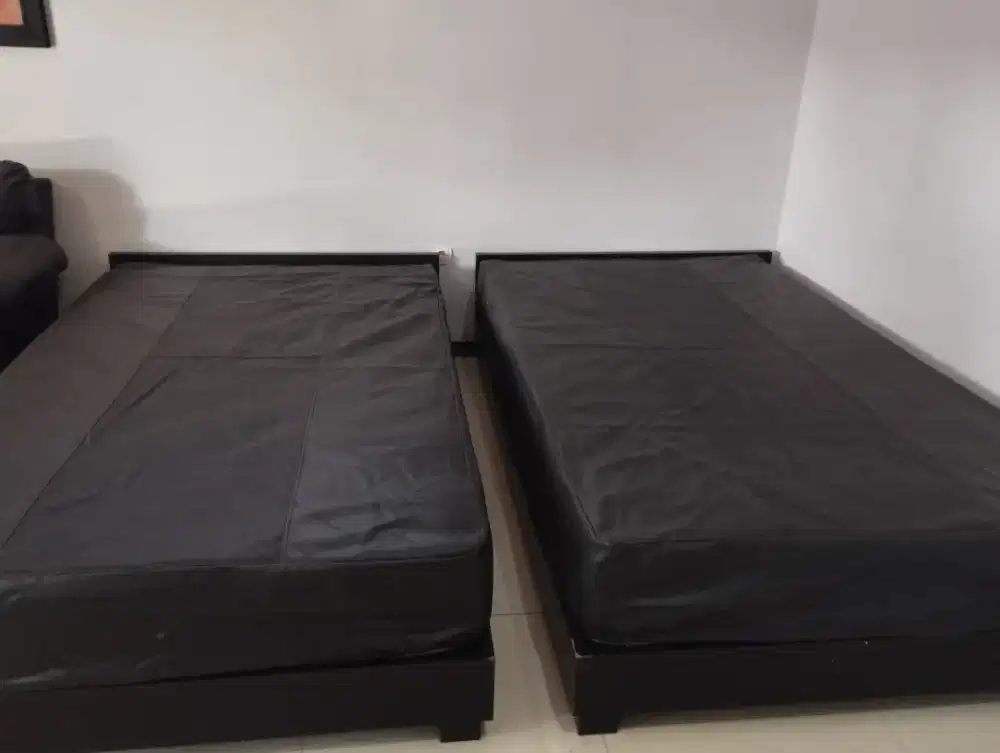 DIJUAL 2 unit DIPAN & Springbed Elite 120 x 200 Bekas Pakai