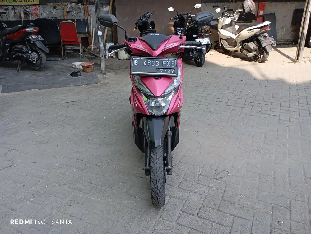 Honda beat eco Tahun 2019 Surat komplit