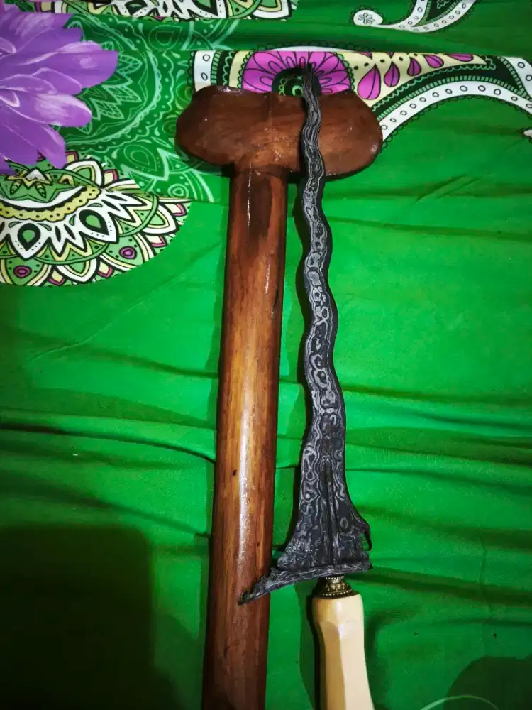 keris sabuk inten